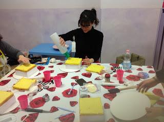 Corso cake design a Seregno, tema Make up cake!