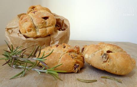 Pan di ramerino con pasta madre