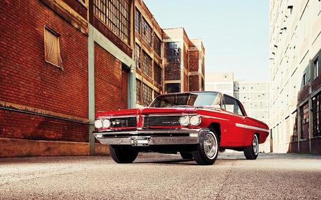 1962 Pontiac Catalina Royal Bobcat.