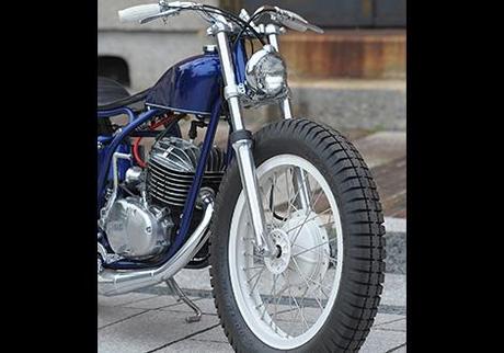 Yamaha DT 250 by Gravel Crew