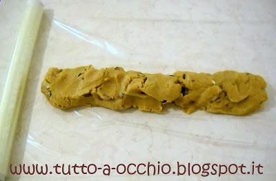 L'arte del riciclo (WHB#379) - Biscotti al burro d'arachidi e 'gocce' di cioccolato