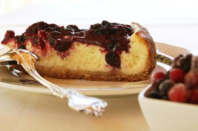 CHEESECAKE VANIGLIA E FRUTTI DI BOSCO