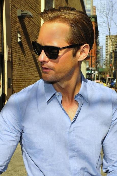 Alexander Skarsgård ospite di ‘Live with Kelly & Michael’ parla della Stagione 6 e di Disconnect