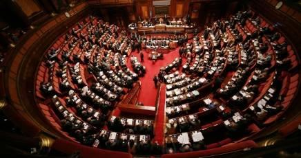 Il Parlamento può lavorare: PD, PDL e Lista Monti lo impediscono