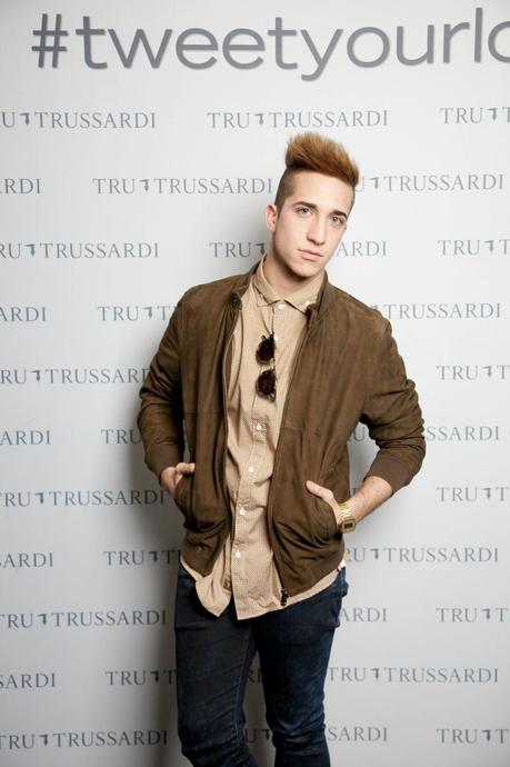 #TweetYourLook - Tru Trussardi