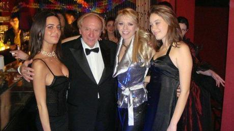 Bruno Tosi e Marie con Elena Tagliapietra Ciao Bruno.. e grazie: hai reso Venezia migliore !!!