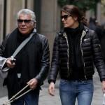 Roberto Cavalli con la fidanzata Lina Nilson e i cani02