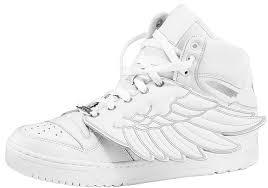 Scarpe con hotsell ali adidas