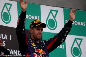 mal_sun_vettel_03_24.03.2013