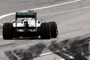 Nico-Rosberg-Mercedes_GP_Malesia_2012_Qualifiche (2)