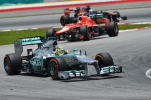 Nico-Rosberg-Mercedes_GP_Malesia_2012_Qualifiche (3)