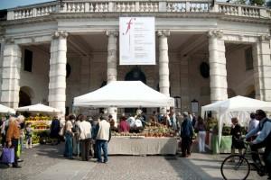 Gite fuori porta: la Primavera fiorisce a Brescia con Brixia Florum