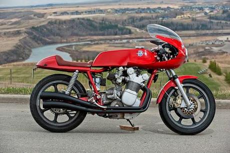 Mr deWit's MV750