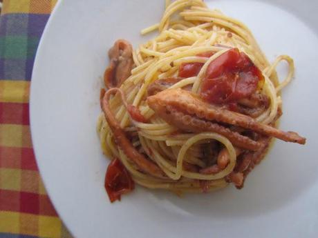Spaghetti con Guazzetto di Totani Affogati della Mutter .