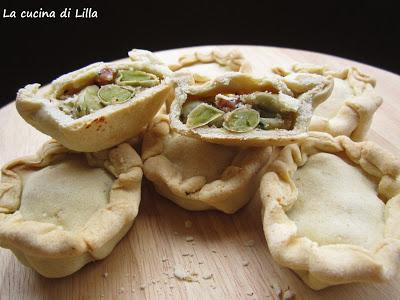 Ricette della Sardegna: Panadine favette e pancetta