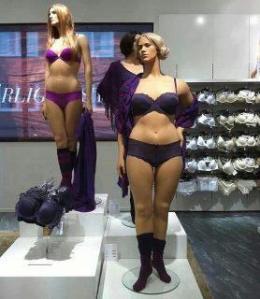 curvy mannequin