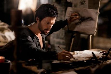 Tom Riley nei panni di Leonardo Da Vinci