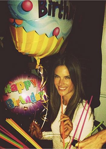 Alessandra Ambrosio compie 32 anni 