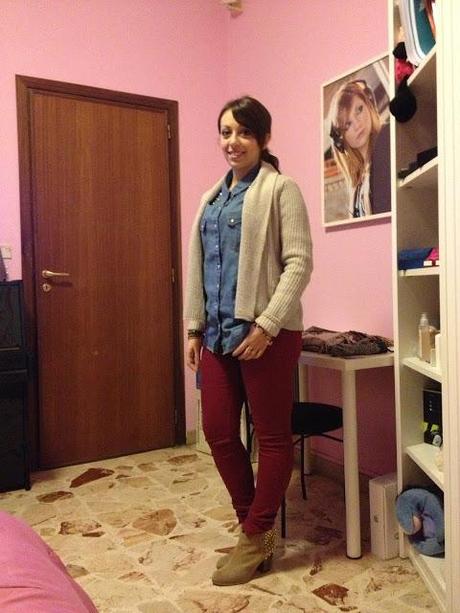 Outfit Borgogna & Jeans.