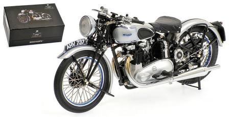 Triumph Tiger 100 Silver 1939 by Minichamps