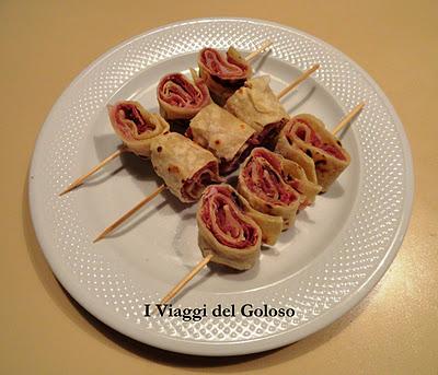 RICETTE FINGER FOOD ... ROTOLINI AL PROSCIUTTO CRUDO ...