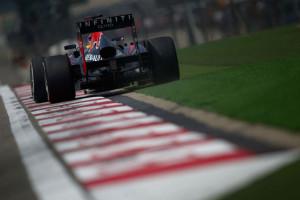 Sebastian-Vettel-Red-Bull_Qualifiche_GPCina_2013