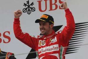 f-alonso-winning-the-chinese-grand-prix-300x200_4