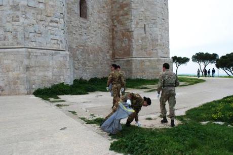 Ruvo/ Castel del Monte. L’Esercito si addestra e ripulisce il Parco Nazionale dell’Alta Murgia