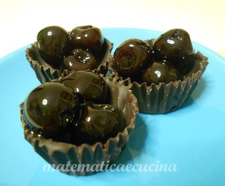 Pirottini di Cioccolata Ripieni di Amarene