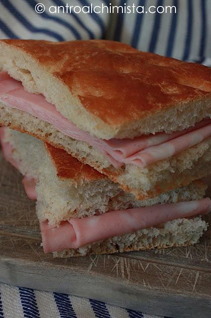 Focaccia Genovese al Parmigiano