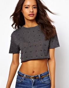 asos top corto borchie