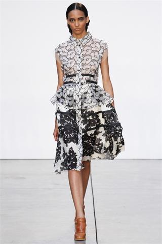 S/S 2013 fashion trends: floral embroidery