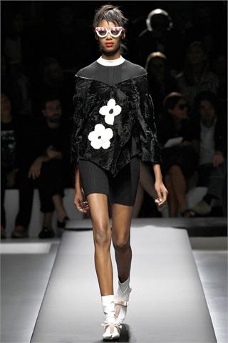 S/S 2013 fashion trends: floral embroidery