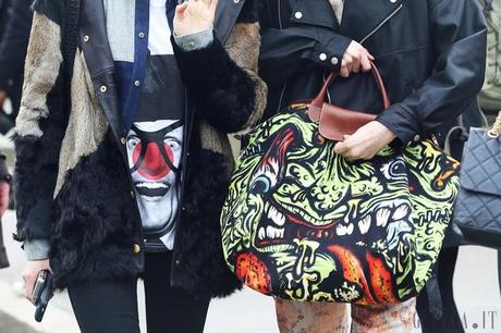 Grazia.it Monster Bag Tshirt Red Nose Day di Stella McCartney Look della Settimana