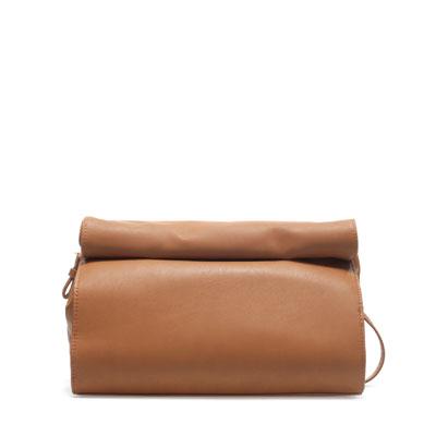 Tendenze Low Cost Lunch Clutch ZARA TRACOLLA BASIC Marrone 2595 EUR Tendenze Low Cost   Lunch Clutch: Celine Vs. Zara