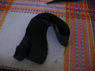 Da pantaloni a collana...(della serie:non si butta niente