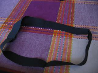 Da pantaloni a collana...(della serie:non si butta niente