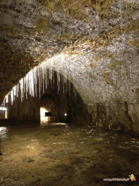 Le stalattiti nella Cannoniera di San Michele