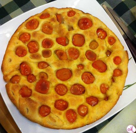 FOCACCIA PUGLIESE CON PASTA MADRE