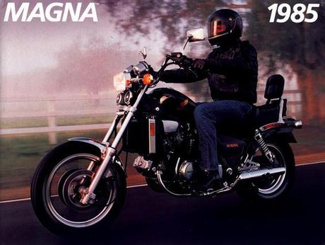 Vintage Brochures: Honda VF 700 C Magna 1985 (Usa)