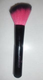 Review brushes by Essence: Si o no ai pennelli low cost?