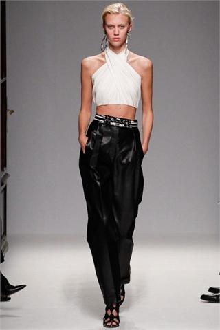 S/S 213 fashion trends: crop top