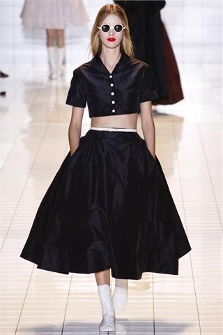 S/S 213 fashion trends: crop top