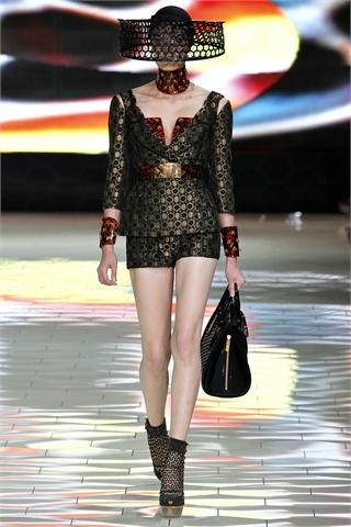 S/S 2013 fashion trends: metallic