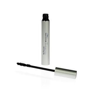 A confronto due mascara: Revitalash e Mally