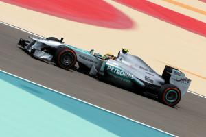 Lewis-Hamilton-Mercedes_PL_GP_Bahrain_2013 (3)