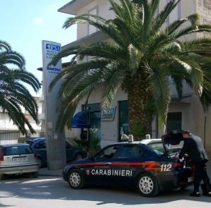 Rapina-Banca-SantAngelo-a-Raffadali-lintervento-dei-carabinieri-298x295