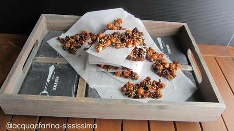 bars with goji and honey apple