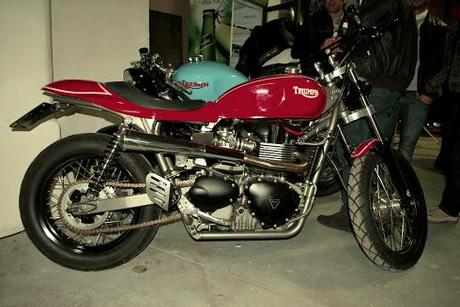 Friday's Cafe Twin collection