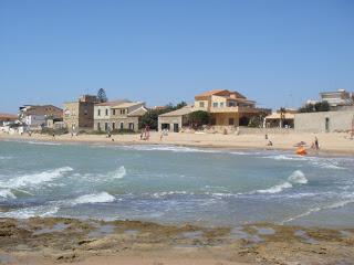 SULLE TRACCE DI MONTALBANO